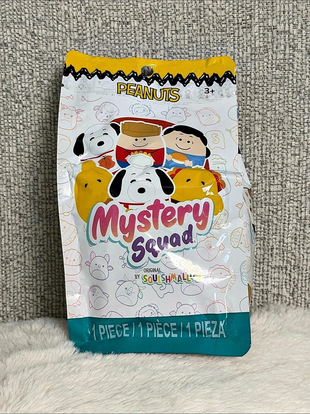 Jazwares / Peanuts - Mystery Squad Original Squishmallows Mystery Blind Bag Plus